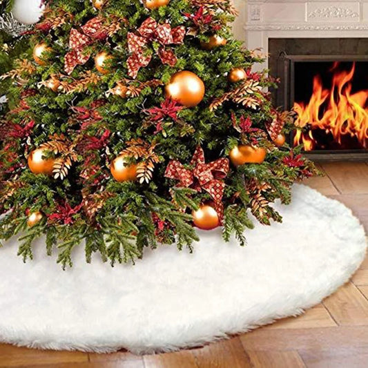 White Plush Christmas Tree Skirt – 78/90/122cm